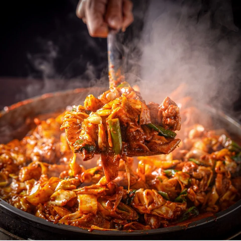 통나무집닭갈비 춘천 닭갈비 밀키트 택배 홈파티 캠핑요리 캠핑음식 넓적다리 양념 야채 세트